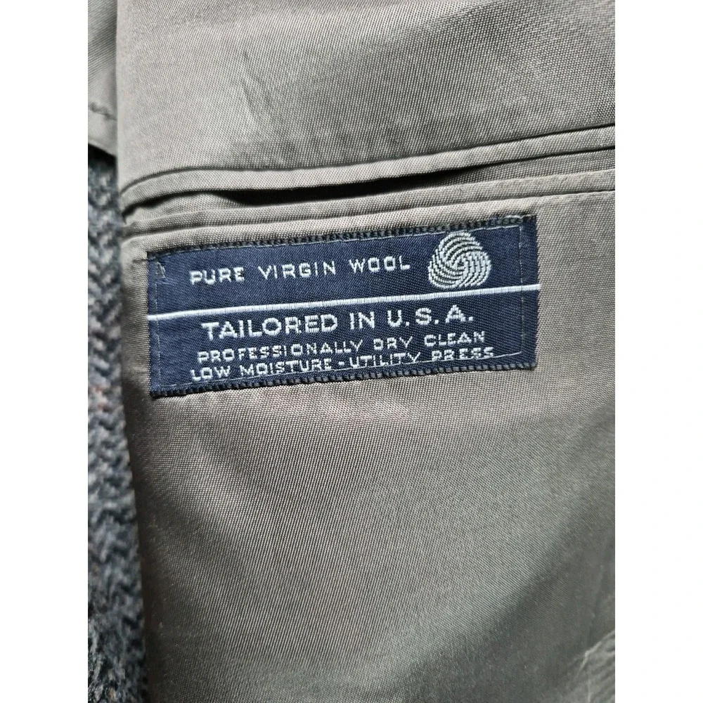 Vtg Austin Reed Men 40 R Two Button Tweed Sports Coat Gray Multicolor Wool USA
